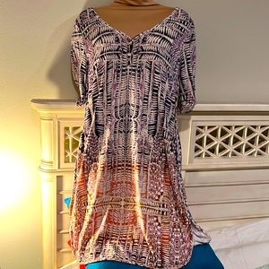 NWOT Women’s T Shirt Dress, Casual Relaxed Comfyw/Beautiful Cream/Purple/Rust